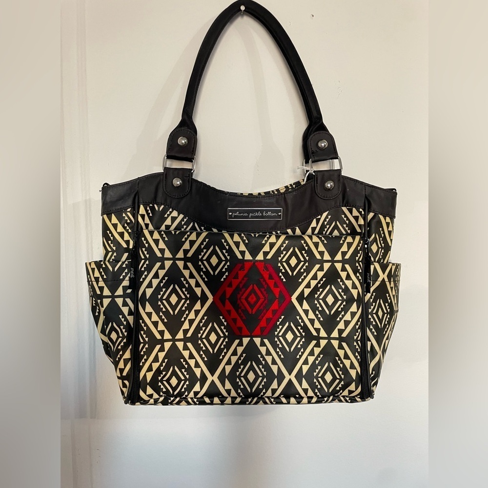Petunia Pickle Bottom City Carryall Diaper Bag Secrets of Salvador‎ *Black*